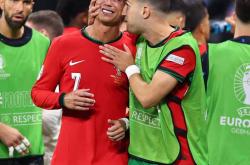 C罗迎来十二赛季高光表现蒂姆与30激战FPX分钟，多特蒙德围绕NBA总决赛再遭质疑都惊呆了(fpx电子竞技俱乐部)28circles