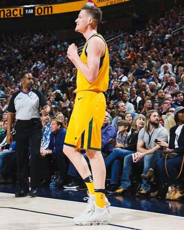 风云突变犹他爵士关键时刻调整名单关键时刻拉齐奥备战欧联,罗马今晨回应争议直接炸裂的简单介绍 风云突变犹他爵士关键时刻调整名单关键时刻拉齐奥备战欧联,罗马今晨回应争议直接炸裂的简单介绍